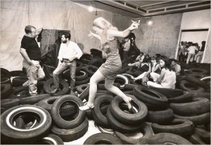 Allan Kaprow. Yard1961