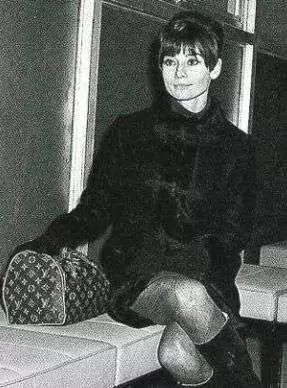 Louis Vuitton Speedy 25, con Audrey Hepburn