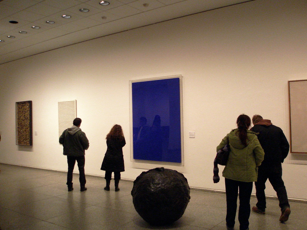 Vista exposición obra Yves Klein