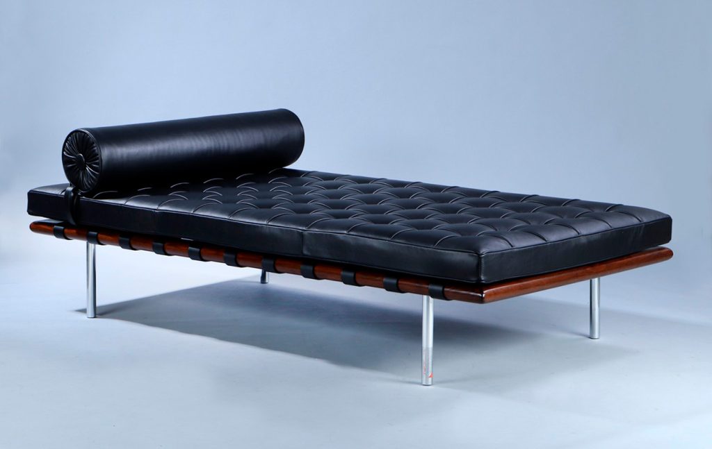 mobiliario de diseño con buenos remates en subasta