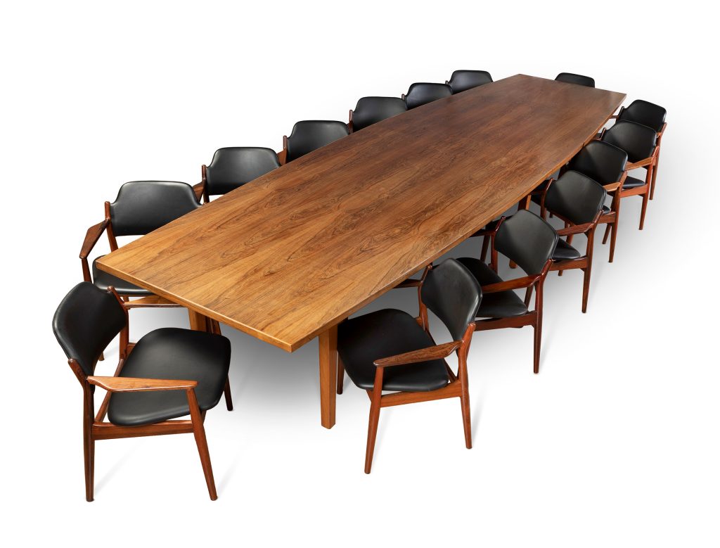 mobiliario de diseño con buenos remates en subasta