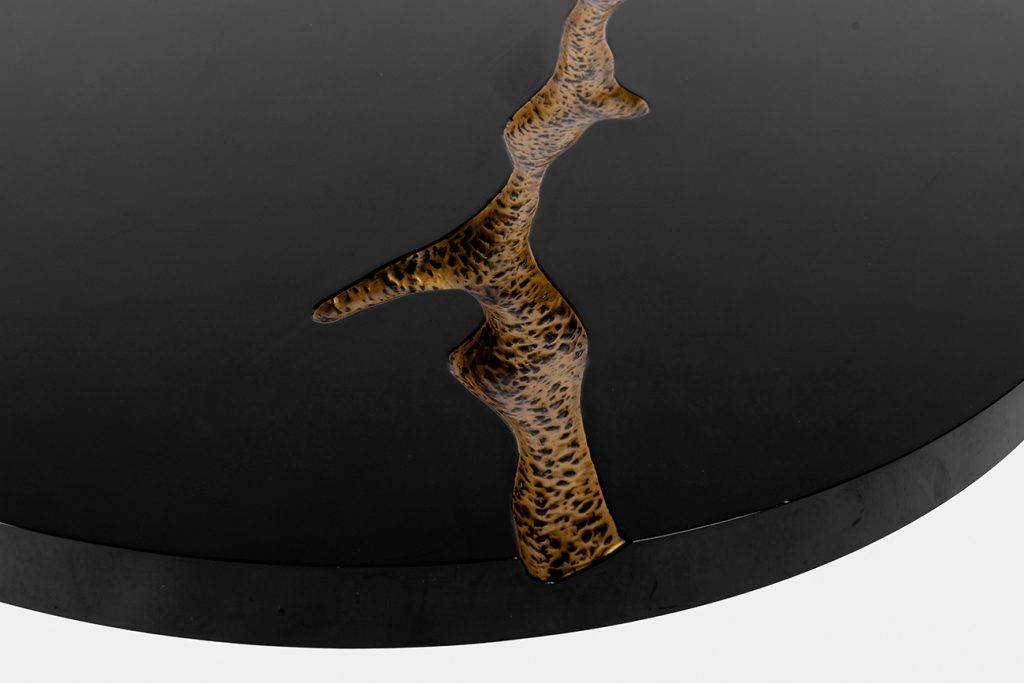 
Lot 40026181 - Coffee table "Empire". BOCA DO LOBO