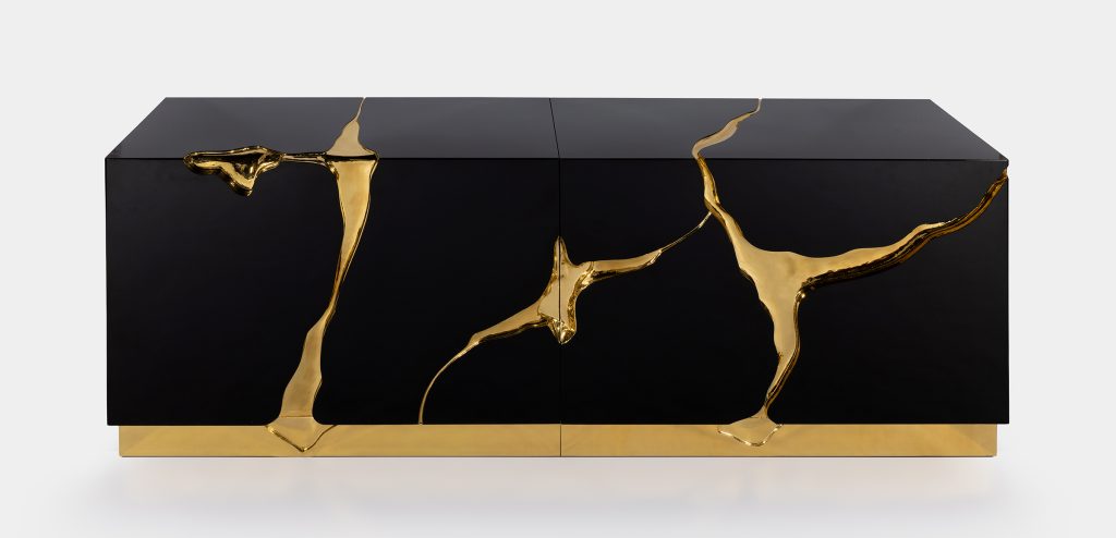
Lote 40026188 - Sideboard "Lapiaz Black Gold" BOCA DO LOBO